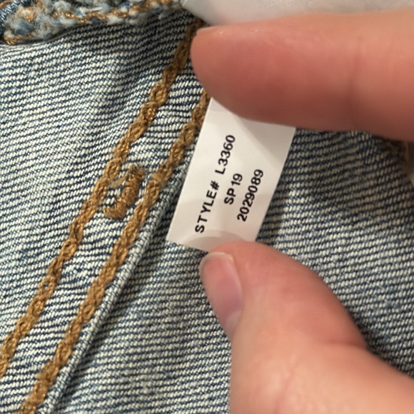 Madewell 9” denim distressed shorts size W28 - Picture 13 of 15